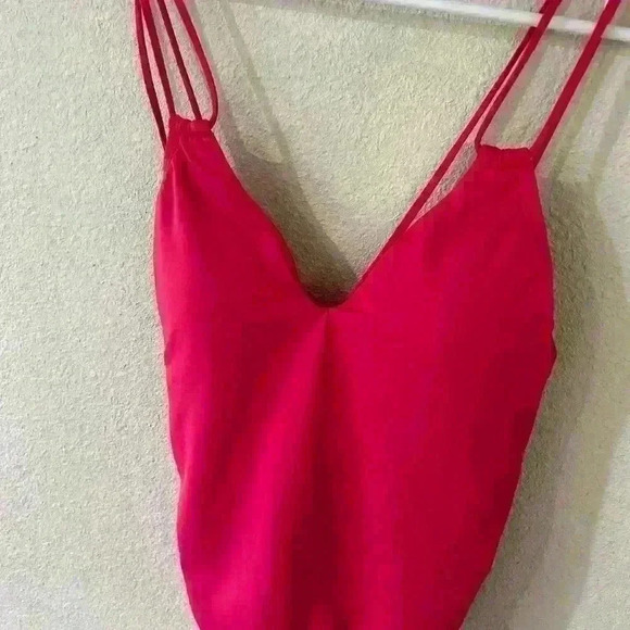 Shade & Shore one piece cross back bathing suit size M - Picture 2 of 4